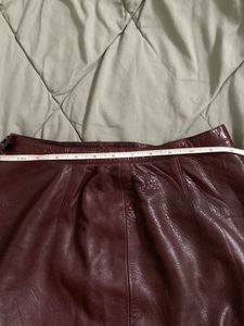 Chic Burgundy Leather Skirt