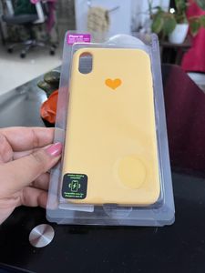 iPhone XR Flexable Yellow  Silicone Case/cover
