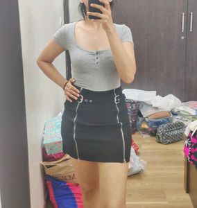 Very Cute Fitted Grey Top