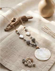 Boho Chic Shell Pendant Necklace