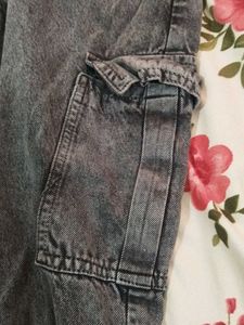 Stylish Cargo Jeans