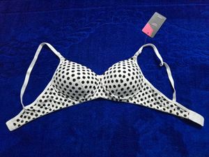 Chic Polka Dot Bra - Stylish & Comfortable