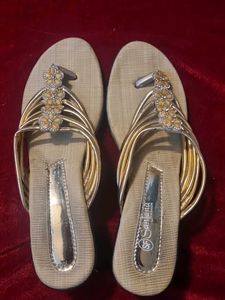 Stylish Gold Flats