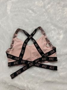 Nike padded M size Sportsbra