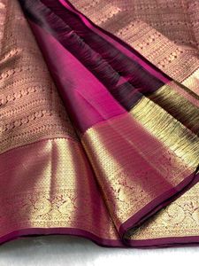 Elegant Silk Blend Saree