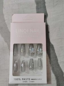 Chic Gray Press-On Nails with bow Design