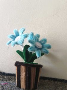 Cute Blue Pipe Cleaner Flower Pot