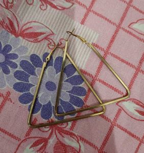 Set of 4 pairs statement earrings