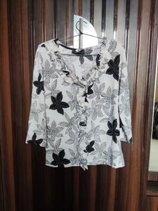 Floral Ruffle Blouse
