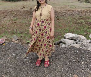 Sleeveless Anarkali Style Dress