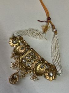 Elegant Gold Necklace &amp; Earrings Set