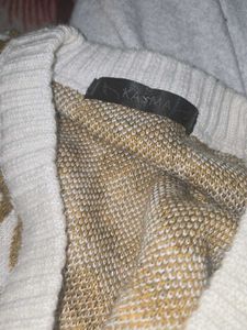 Cozy Heart Pattern Knit Vest