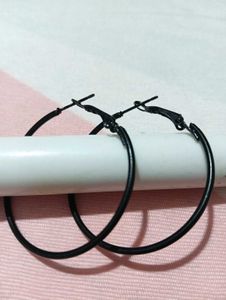 Classic Black Hoop Earrings ☺🤗