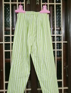 Stylish Cotton Night Suit Set 💚