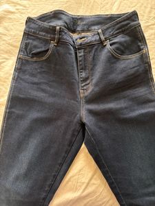 Classic Dark Wash Skinny Jeans