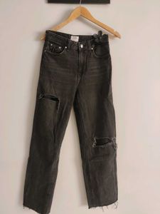 Stylish Ripped Black Jeans