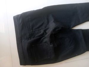 Black Skinny Fit Jeans