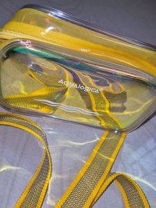 Aqualogica Clear Waterproof Waist & beach ba