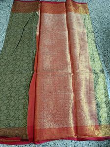 Elegant Soft Tissue Saree with Intricate Border