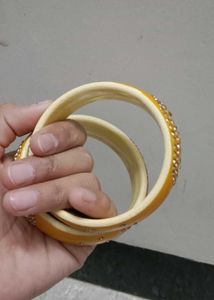 Elegant Yellow &amp; Rhinestone Bangle Set