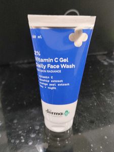 The Derma Co. 2% Vitamin C Face Wash