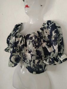 offer sale 🎊 Chic Floral Print Puff Sleeve Top