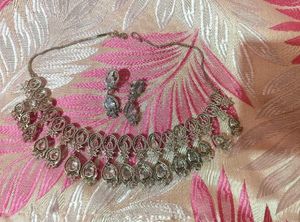 Exquisite Cz Studded Necklace &amp; Earring Set
