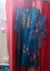 Kurti With Dupatta