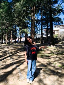 off shoulder t shirt