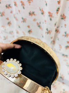 Metal Clutch Bag For Women 👛