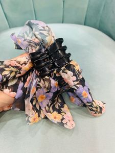 Floral Hair Claw Clip