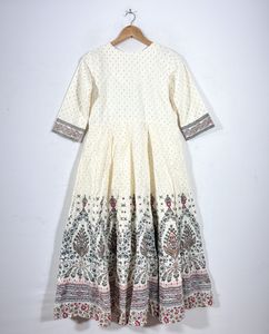 Cream Floral Printed Kurta (Women)
