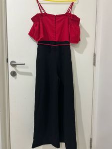 Chic Red-Black Cold Shoulder Jumpsuit- Stalk Buy L