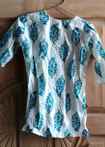 White &amp; Blue Block Print Kurta