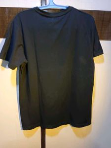 Puma Graphic Tee - Black New With Tag