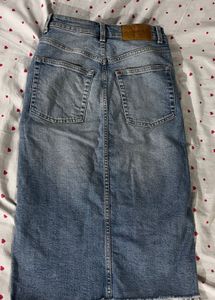 Stylish Denim Midi Skirt with Slit
