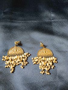 Designer Dangle Earrings with Pearls