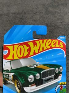 Hot Wheels Jaguar XJC V12 Coupe