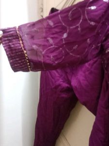 Beautiful Purple Embroidered Kurta Set