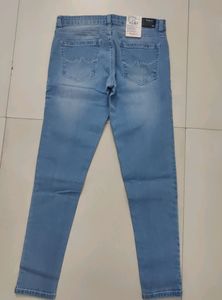 Women Casual Jeans.  New With Tag. Unused Product.