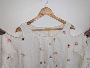 ✴️✴️ PRICE DROP ✴️✴️Women's Top