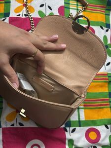 Sling bag