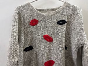 Lip Print Knit Sweater