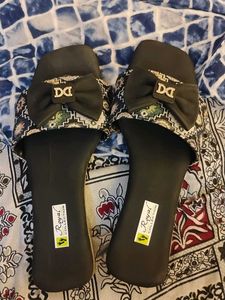 Stylish Bow Flip-Flops for Women