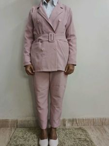 Elegant Pink Blazer &amp; Pants Set with Belt 💗