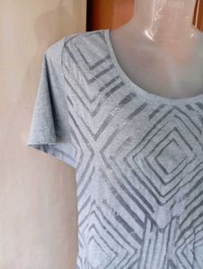 Grey Geometric Print Top