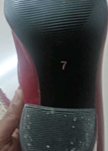 Chic Red Patent Block Heels