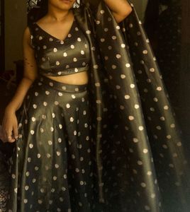 Polka Dot Lehenga Chaniya Choli Set