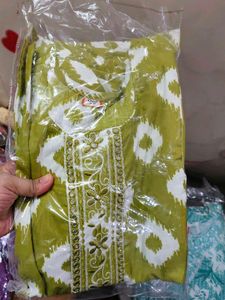 3 colour available Kurta Set one piece 650rs