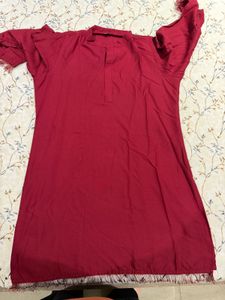 maroon kurta.